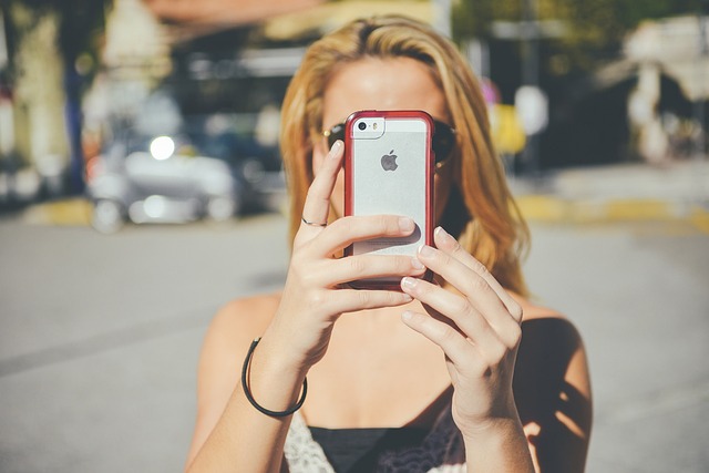 Pořiďte si na svůj iPhone 11 vhodný kryt